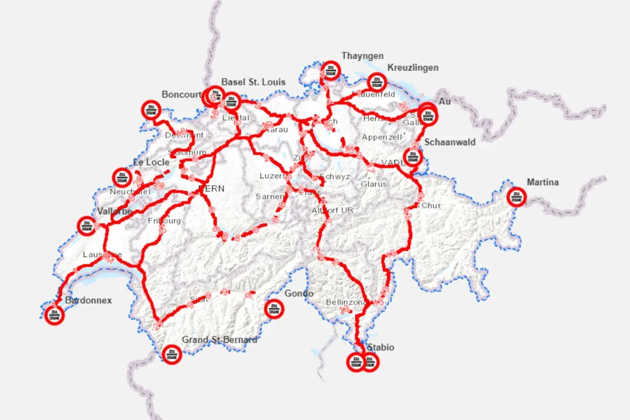 Mapa Szwajcarii z zaznaczonymi trasami przejazdu przez Szwajcarię, z nazwami miast i symbolami celnych punktów kontrolnych.