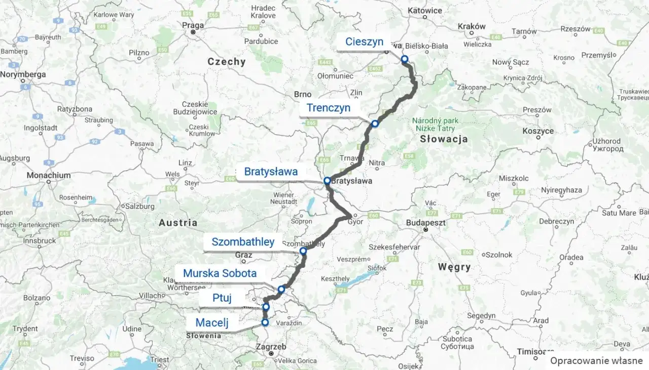 Trasa samochodem do Chorwacji przez Czechy, Słowację i Węgry, z zaznaczonymi miastami: Cieszyn, Trenczyn, Bratysława, Szombathely, Murska Sobota, Ptuj, Macelj.