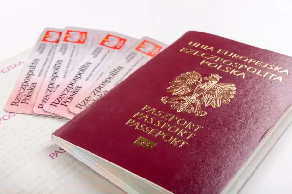 Paszport i dowody osobiste. Czy do Słowacji potrzebny jest paszport? Tak, jeśli nie jesteś obywatelem UE.