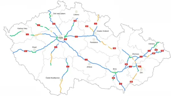 Mapa Czech z zaznaczonymi drogami, na które obowiązują winiety. Widoczne autostrady i drogi ekspresowe łączą główne miasta.